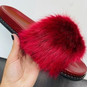 Fashion Nova Burgundy Fur Slide size 9 ONLY